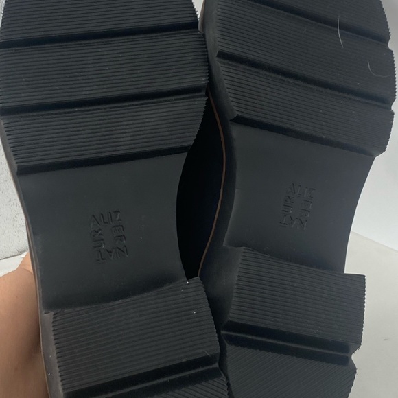 Naturalizer Black Leather Chunky Loafers NWOT 10W - Picture 6 of 6